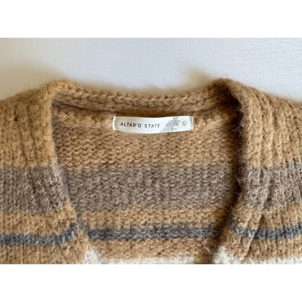 Altar'd State Earth Tone Striped Knit Cardigan | NWT | Size Large - Picture 3 of 7